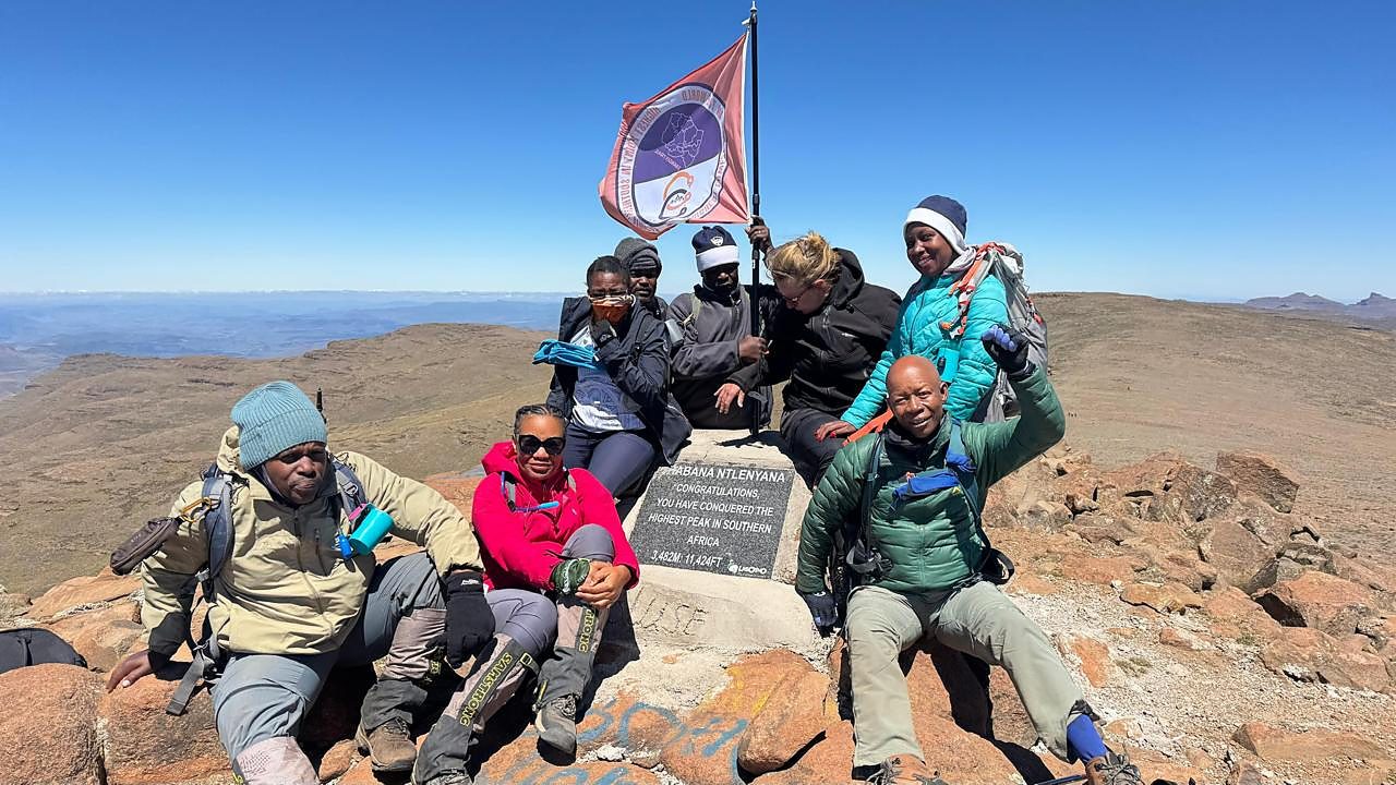 Main Picture enhanced - thabana_ntlenyana_summit_upscaled